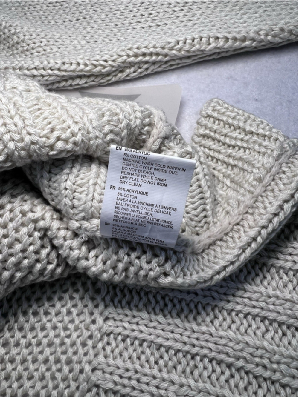 RetRod Knit Pullover Sweater Beige Button Accent Crew Neck Long Sleeve Small NWT - Picture 16 of 16